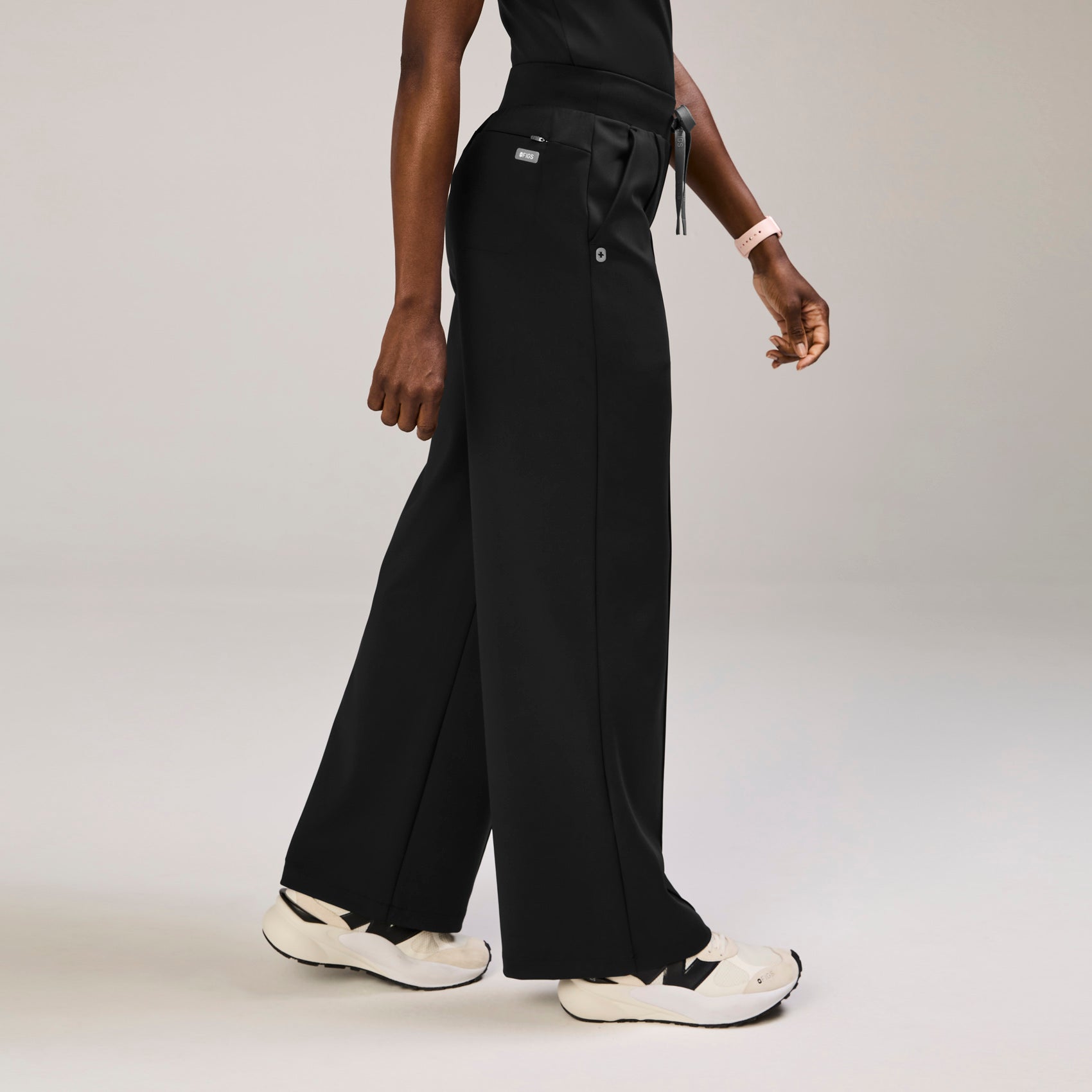 Salina High-Rise Wide-Leg Scrub Pant - Black