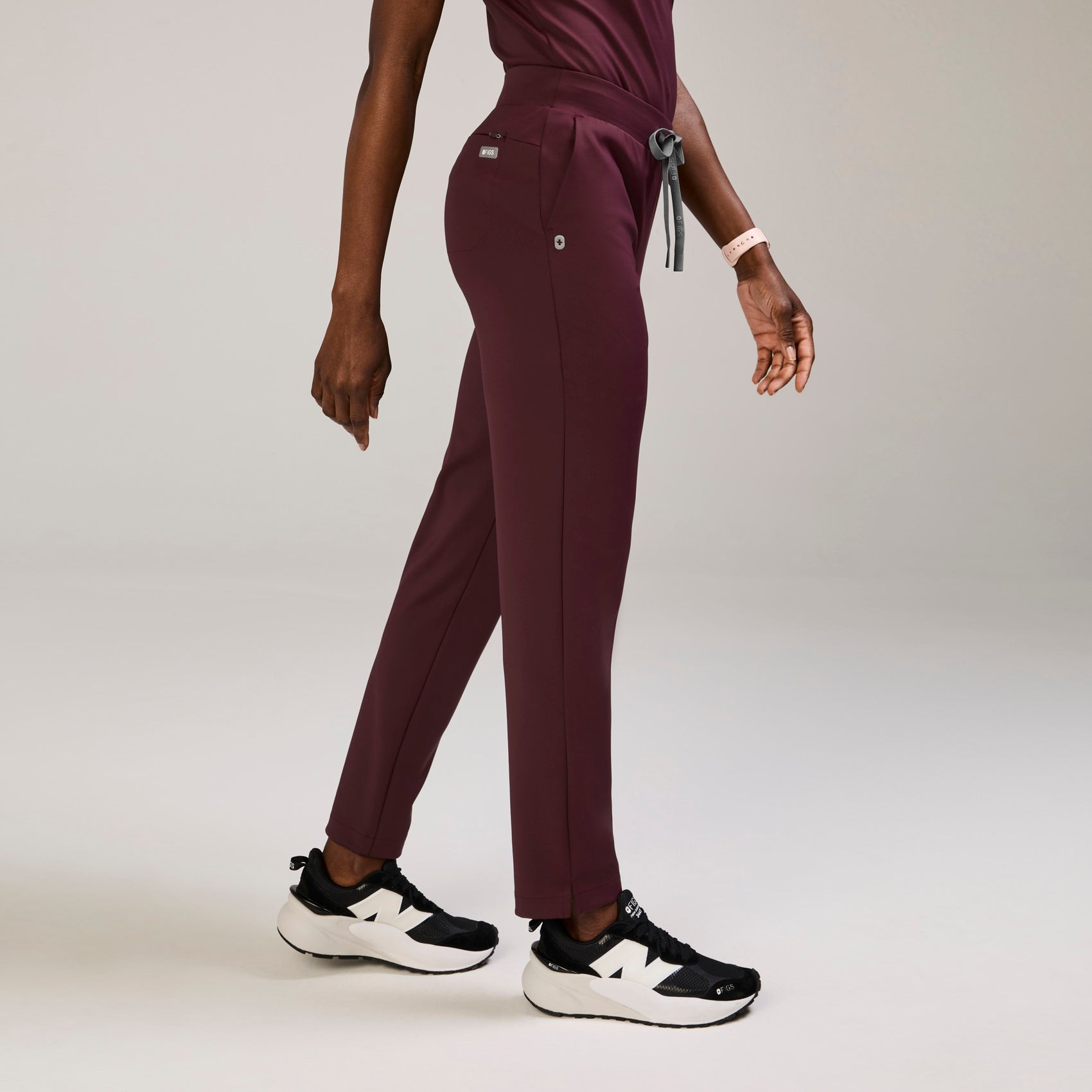 Tena Slim Tapered Scrub Pant - Burgundy