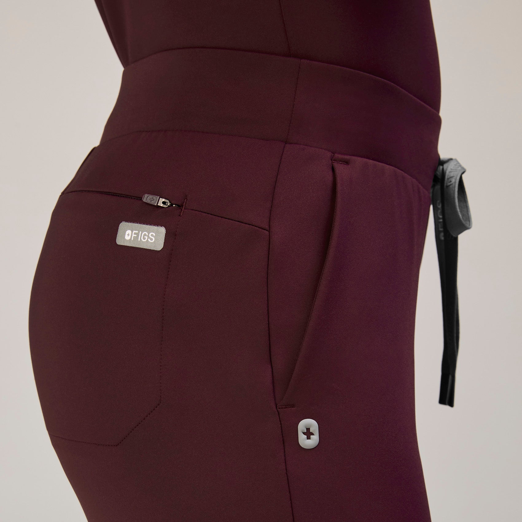 Tena Slim Tapered Scrub Pant - Burgundy