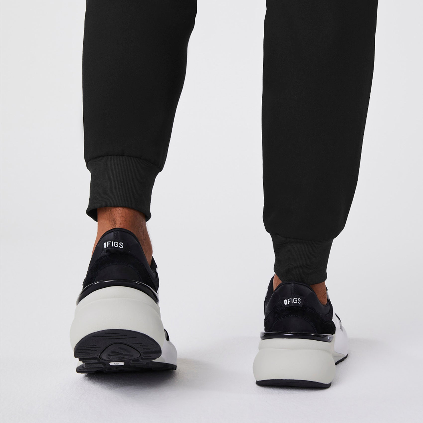 FIGS | New Balance 3447 - Black