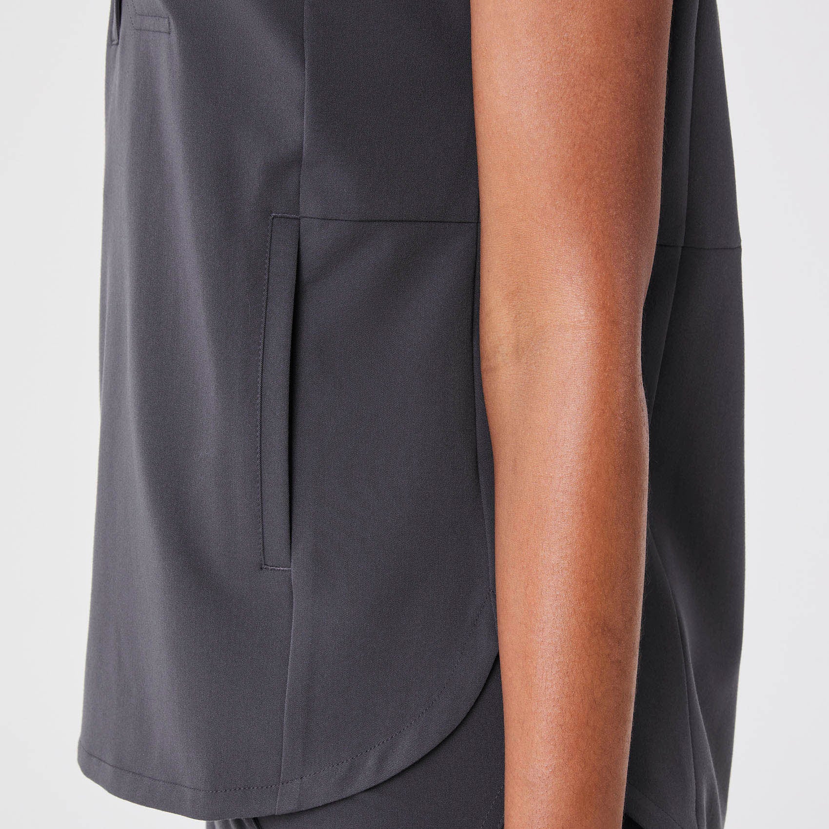 Montex Relaxed Scrub Top - Charcoal
