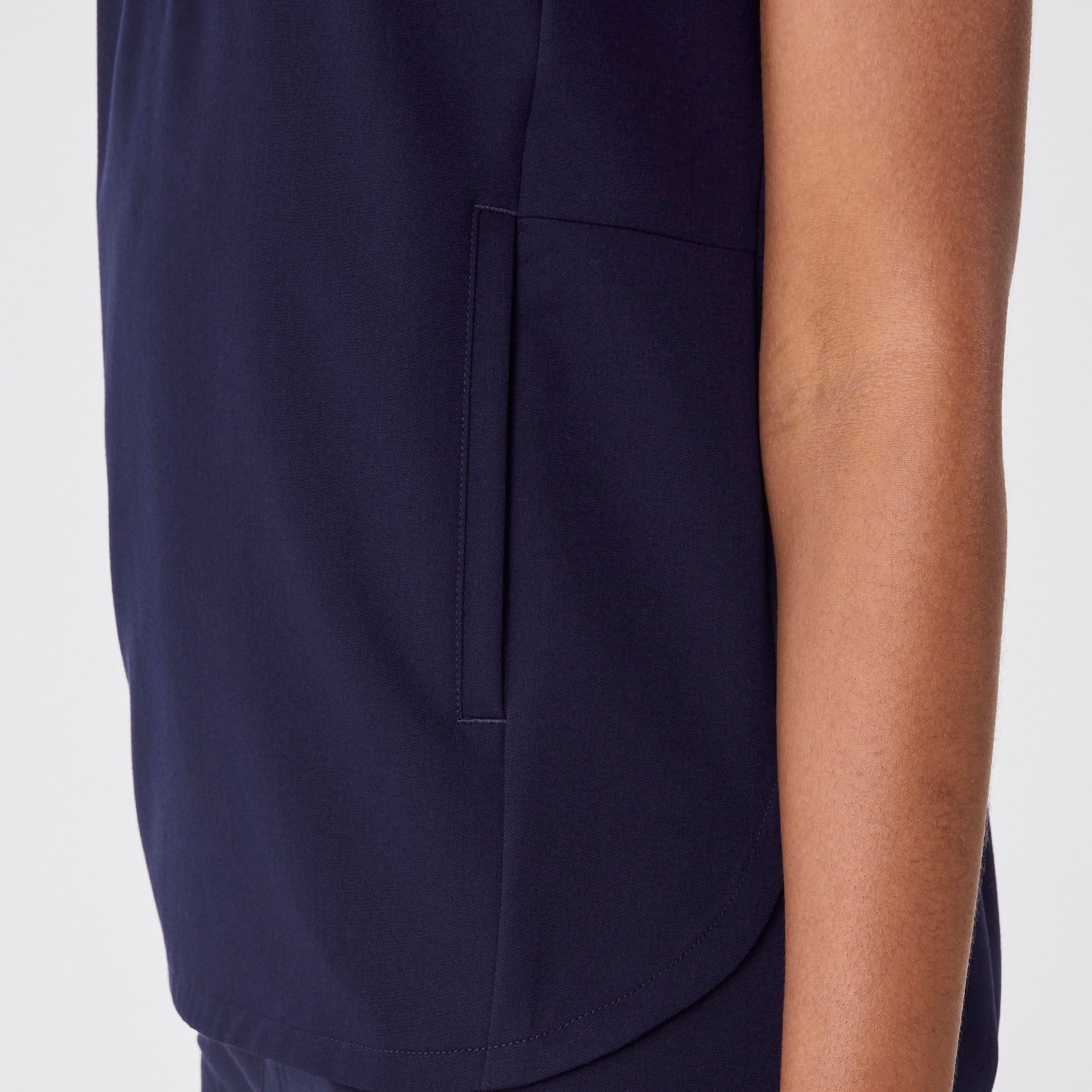 Montex Relaxed Scrub Top - Navy