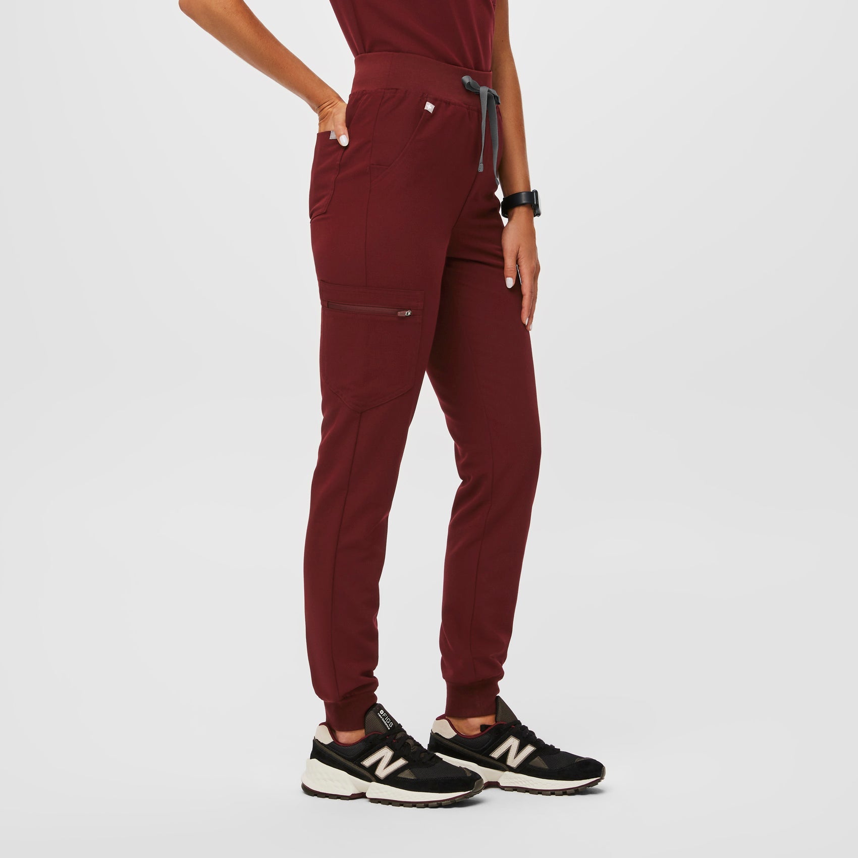 Zamora High-Rise Jogger Scrub Pant™ - Burgundy