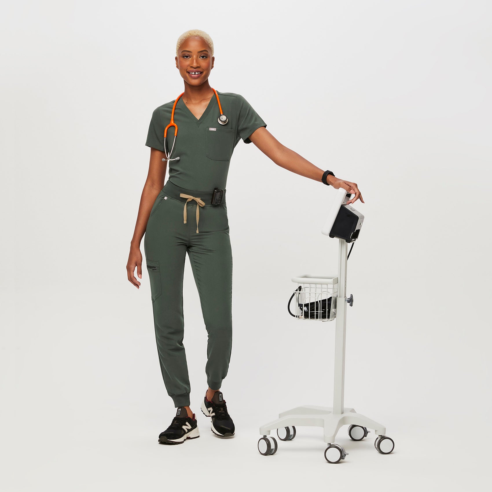 Zamora High-Rise Jogger Scrub Pant™ - Moss