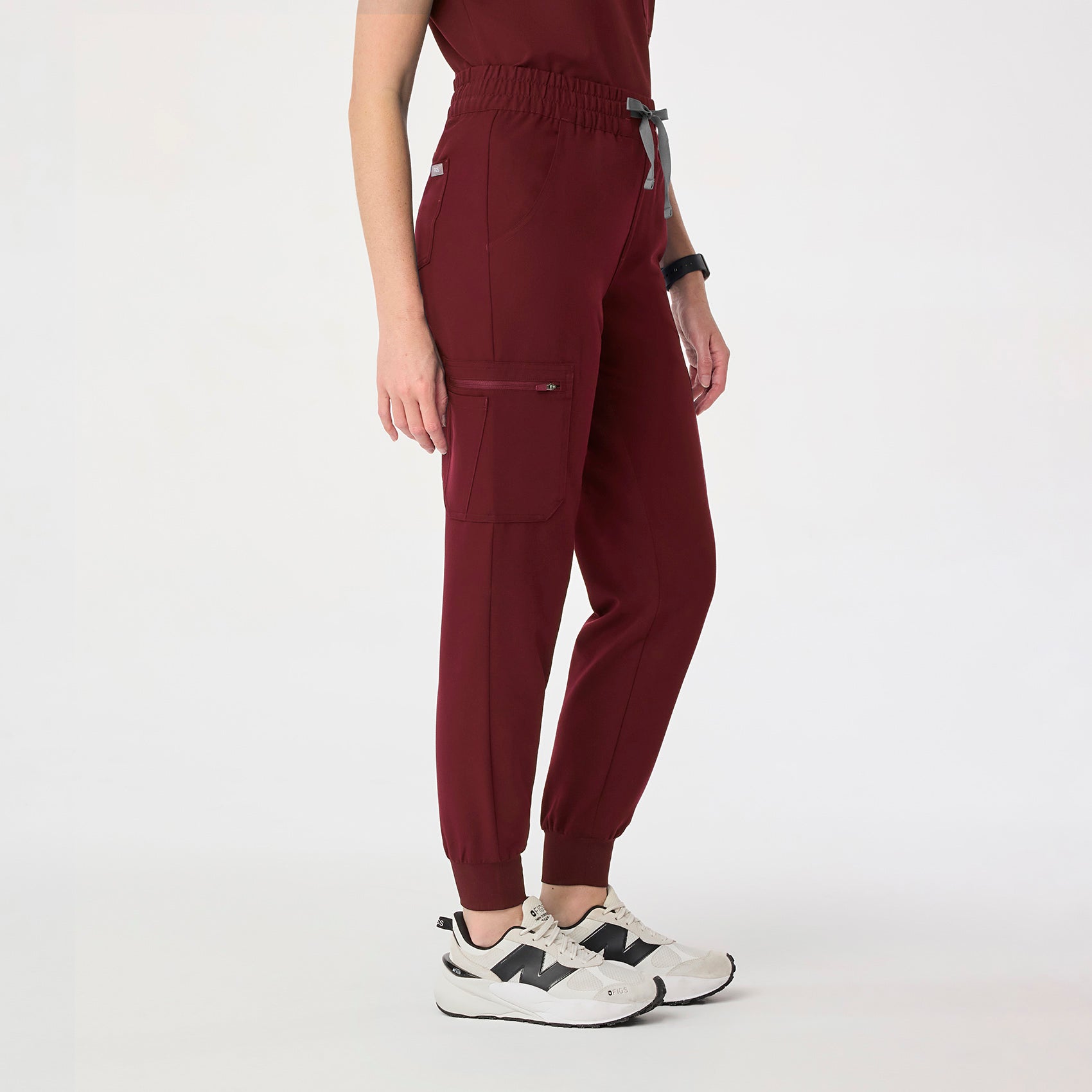 Uman High-Rise Jogger Scrub Pant - Burgundy