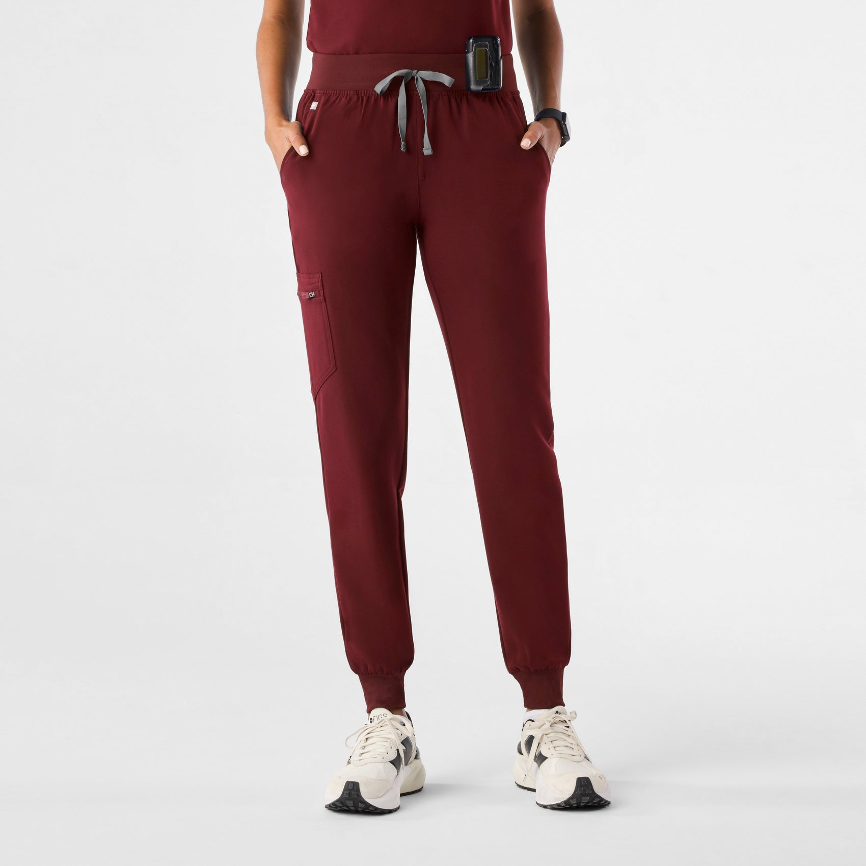 Zamora Jogger Scrub Pant™ - Burgundy