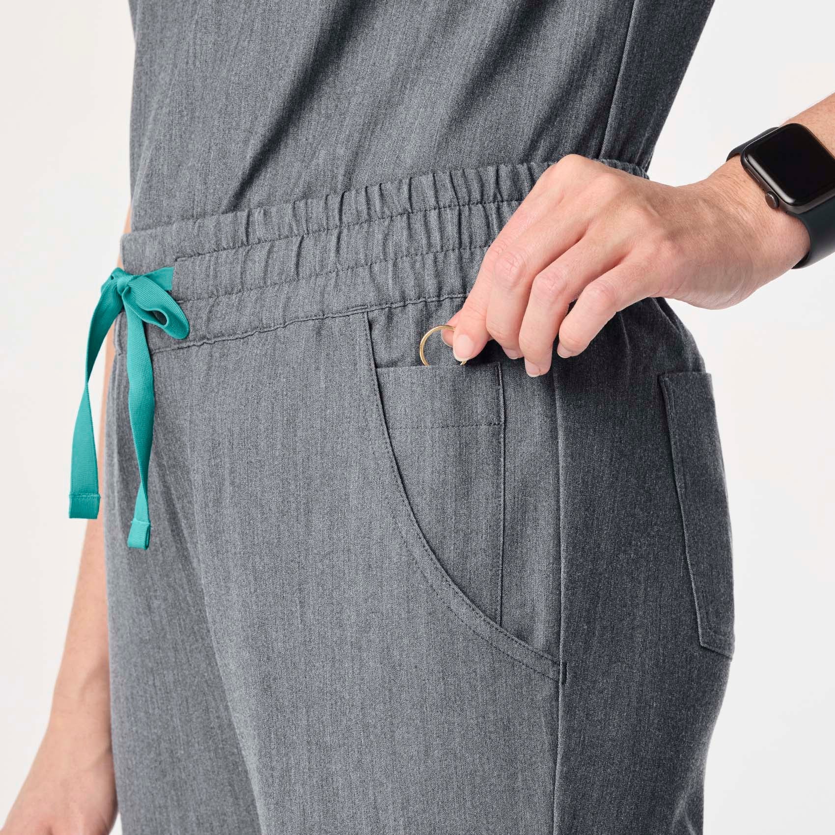 Uman Jogger Scrub Pant - Graphite