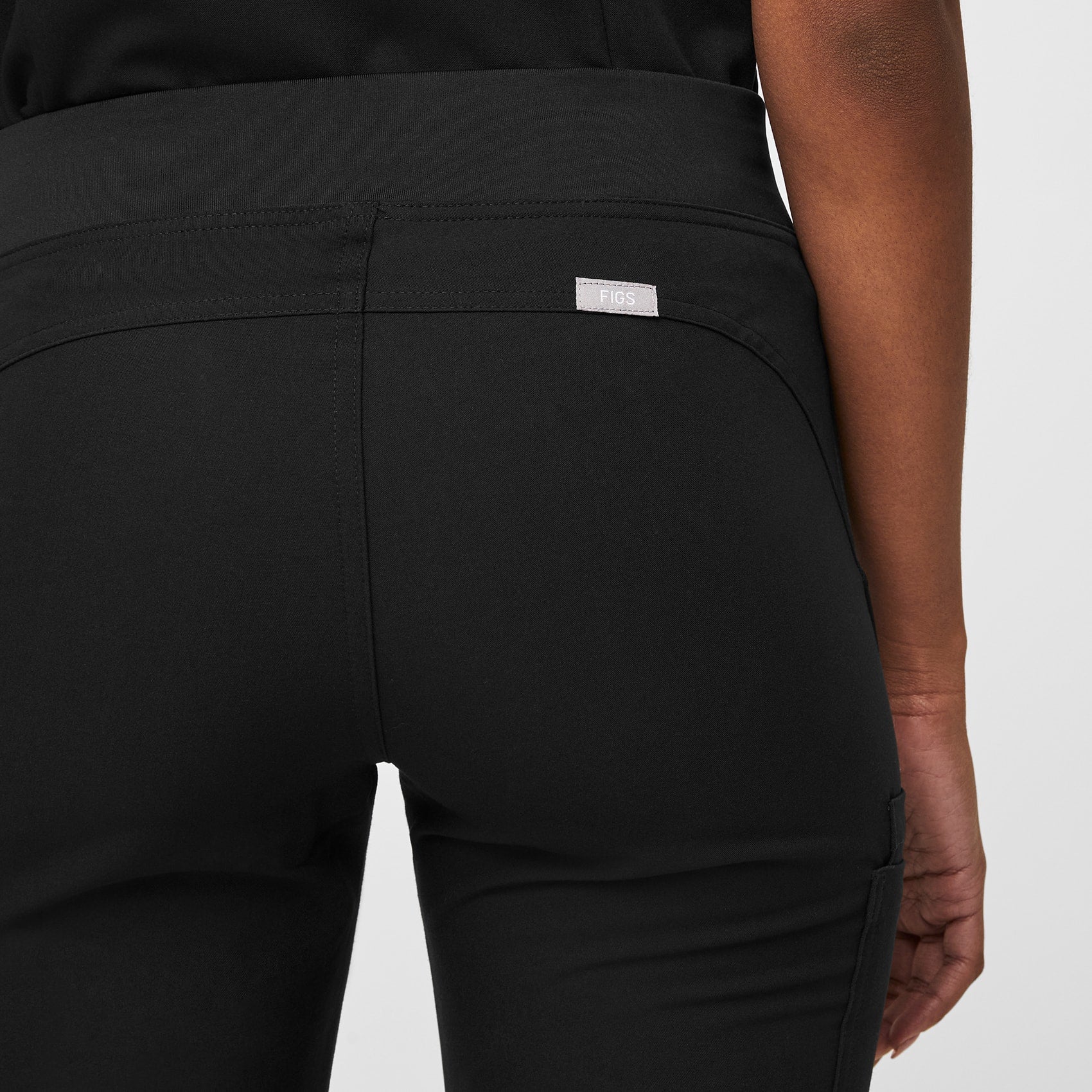 Kade Straight-Leg Scrub Pant™ - Black